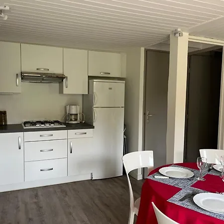 Patio Avec Jardin - 3 Pers. - Fr-1-413-277 *